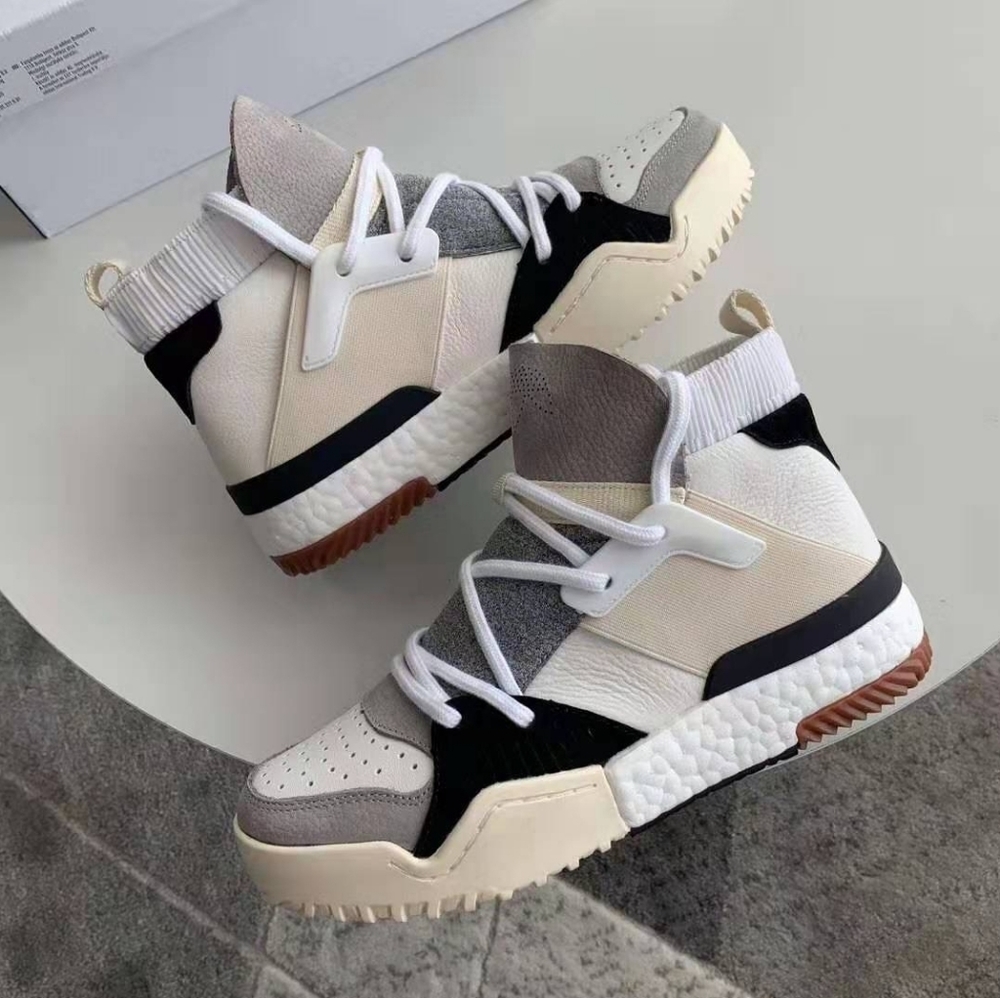 Men Adidas HighTop Basketball Shoes